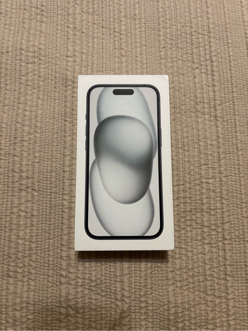 Apple iPhone 15 - EMPTY box with charger